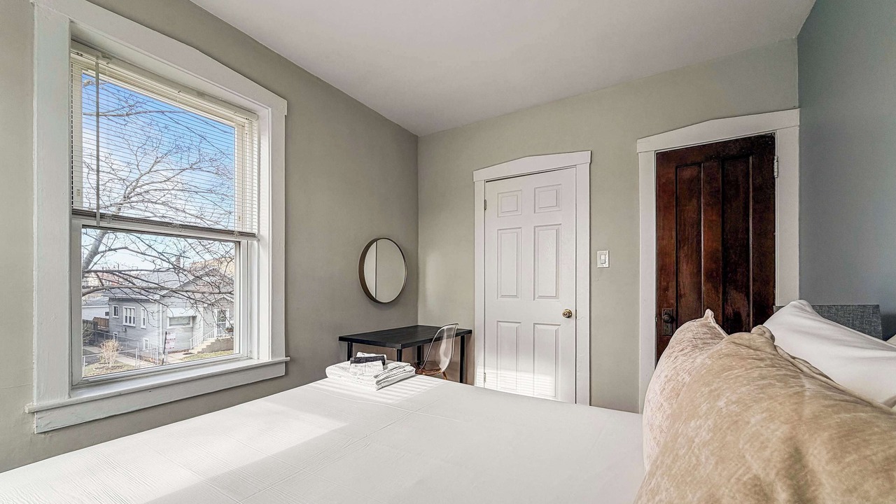 Photo of Bedroom in Avondale