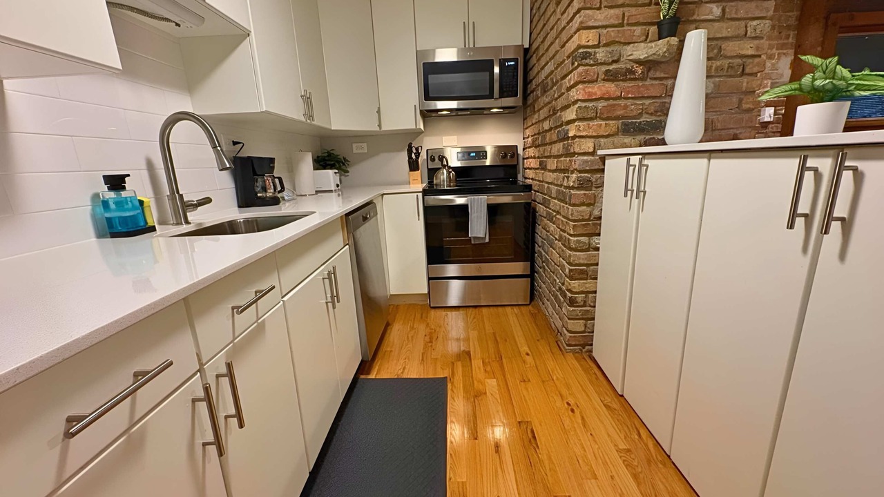 Photo of Kitchen in Lakeview