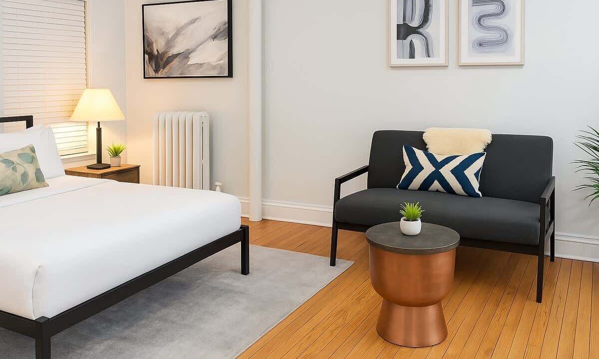 Photo of Bedroom in Lake View East