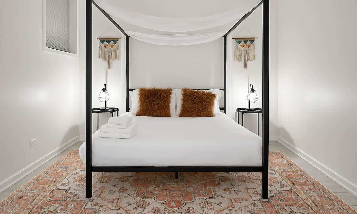 Photo of Bedroom in Uptown