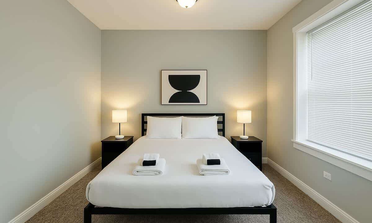 Photo of Bedroom in Old Irving Park