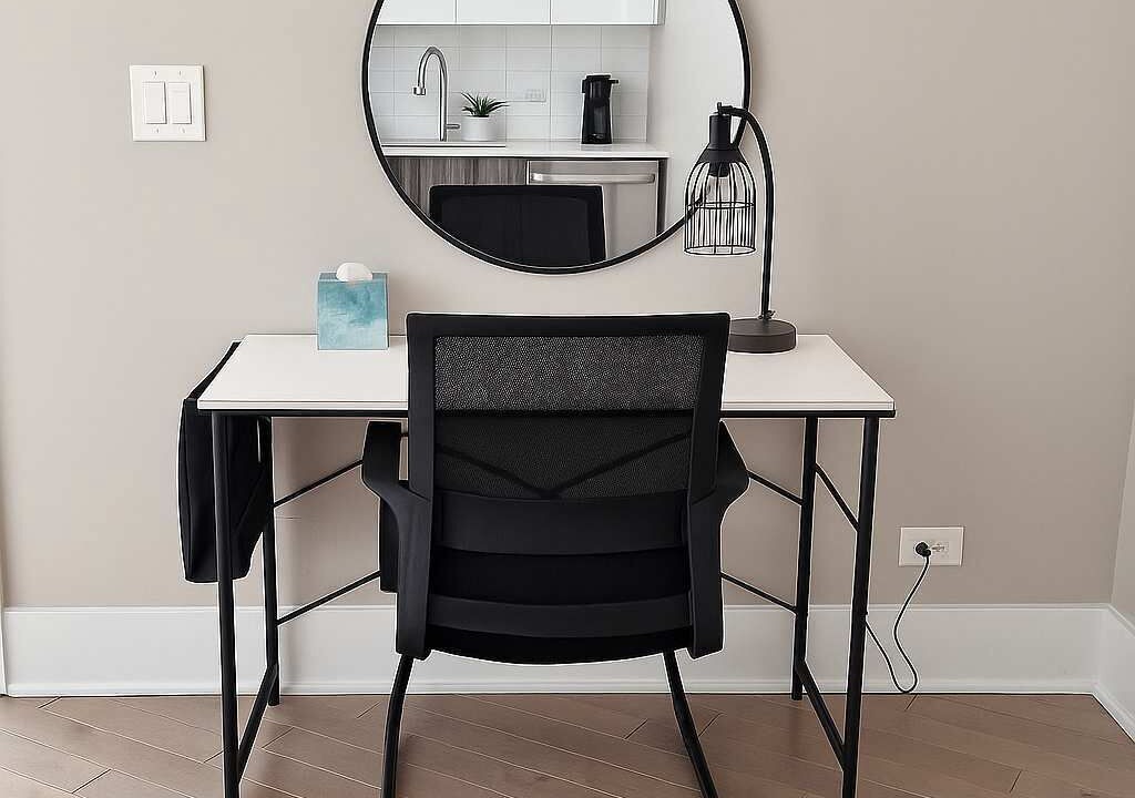 Photo of Others in River North