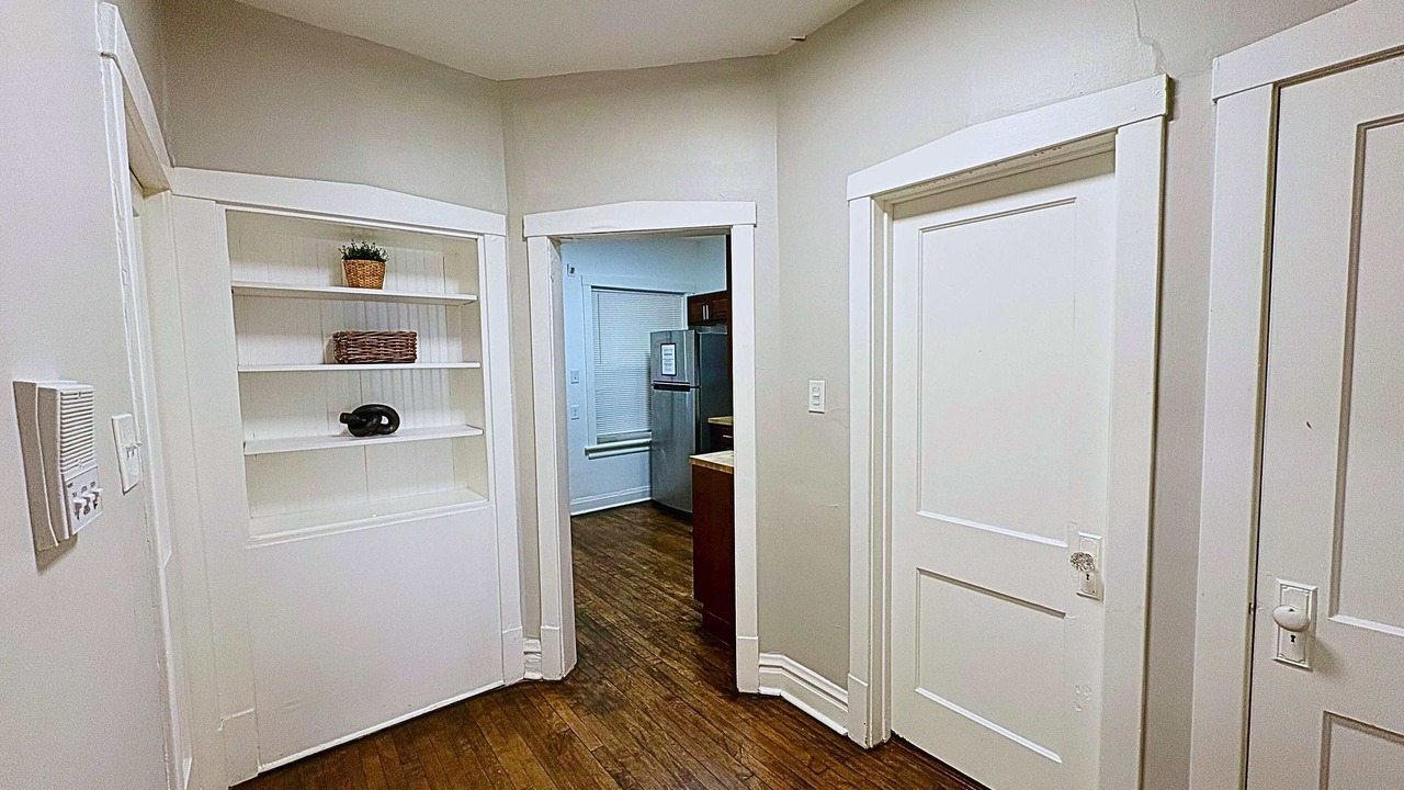 Photo of Others in Avondale