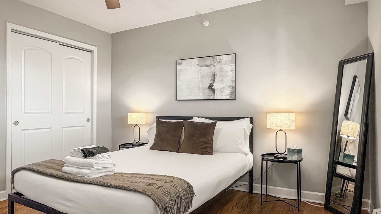 Photo of Bedroom in Arlington Heights