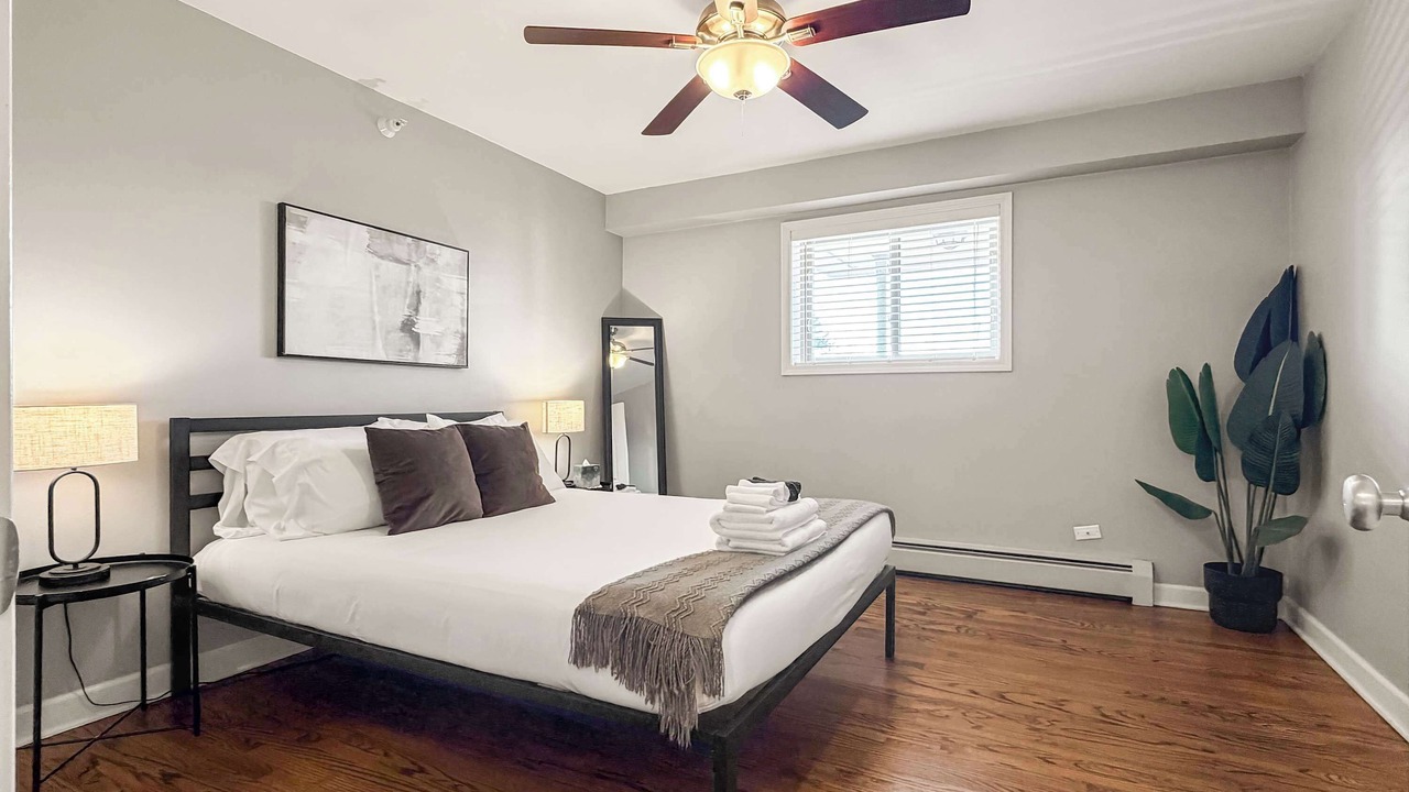 Photo of Bedroom in Arlington Heights