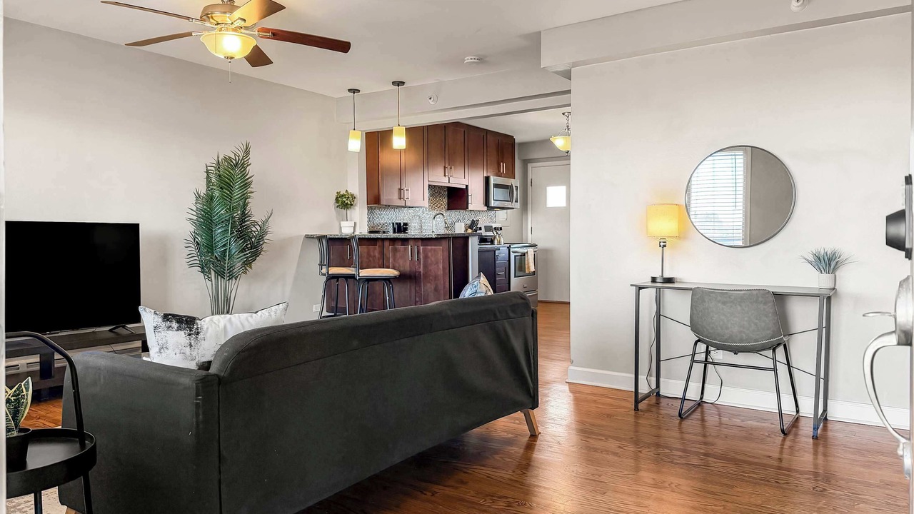 Photo of Livingroom in Arlington Heights
