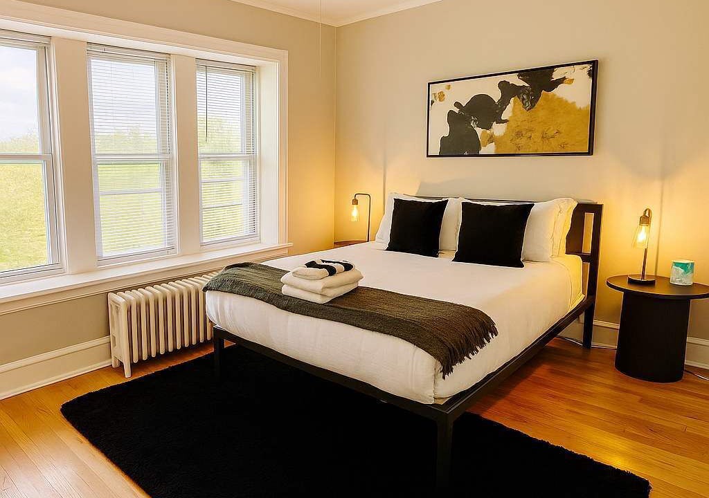 Photo of Bedroom in Skokie