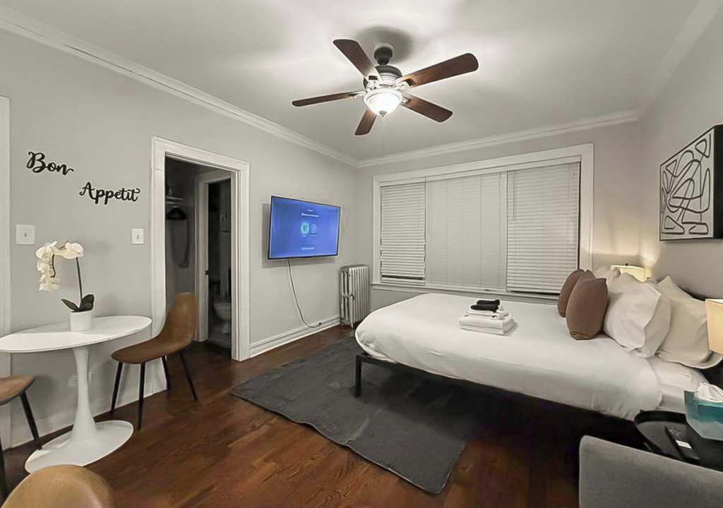 Photo of Bedroom in Hyde Park