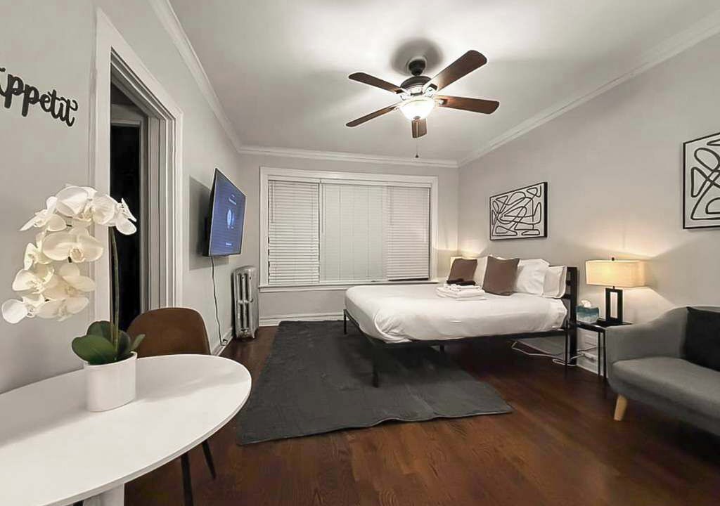 Photo of Bedroom in Hyde Park