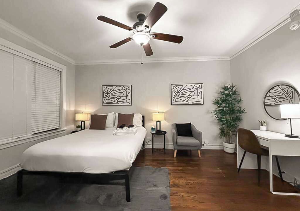 Photo of Bedroom in Hyde Park