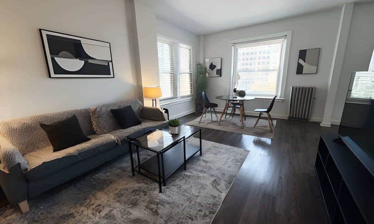 Photo of Livingroom in Hyde Park