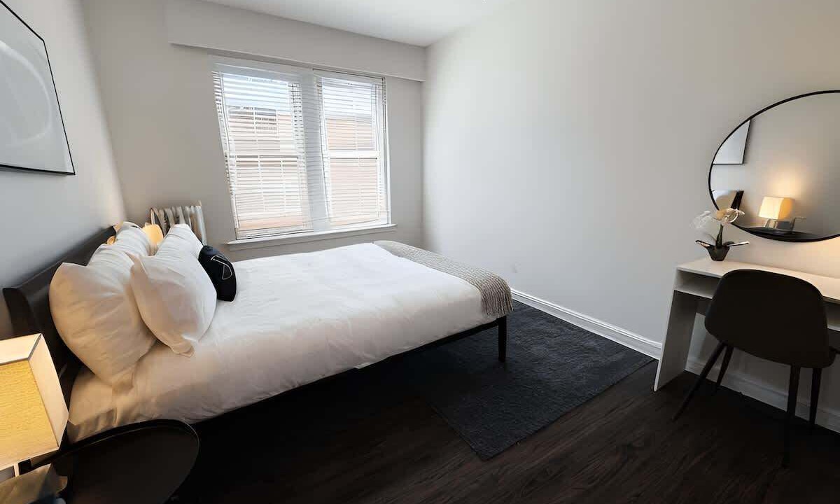 Photo of Bedroom in Hyde Park