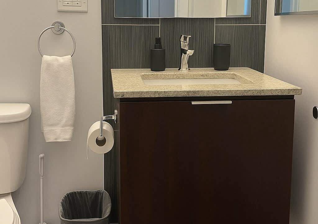 Photo of Bathroom in East Hyde Park