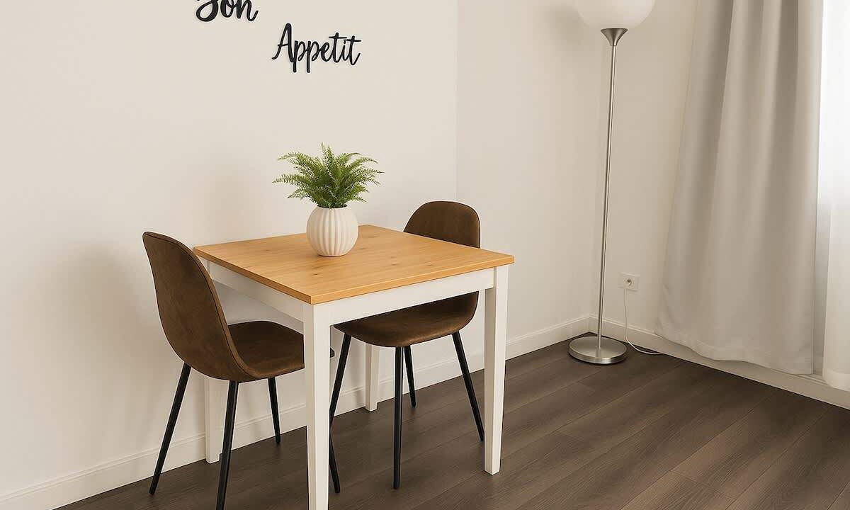 Photo of Others in East Hyde Park