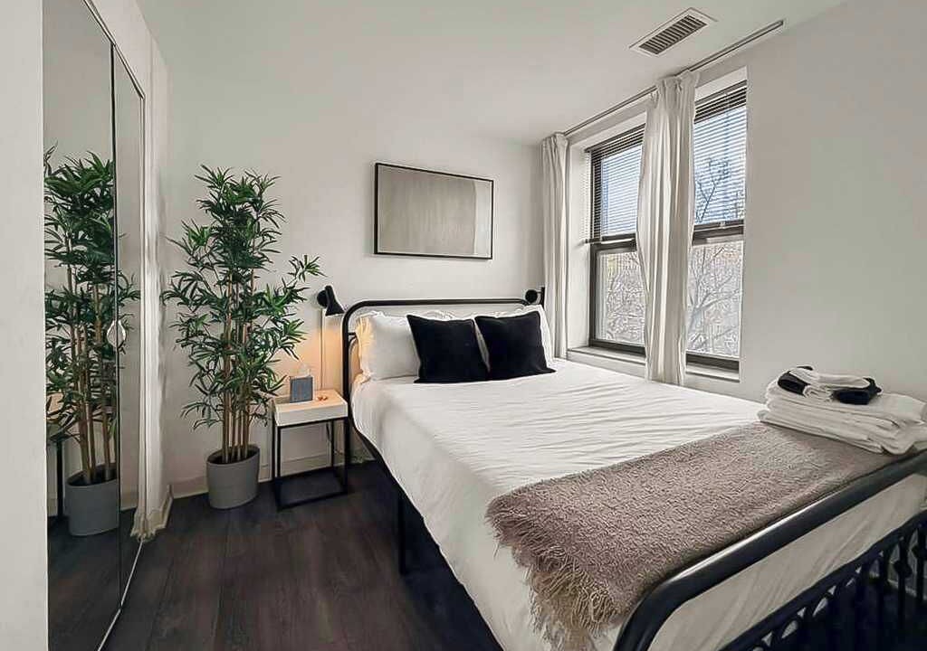 Photo of Bedroom in Hyde Park