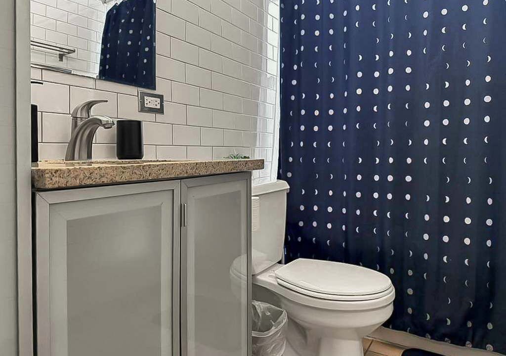 Photo of Bathroom in Hyde Park