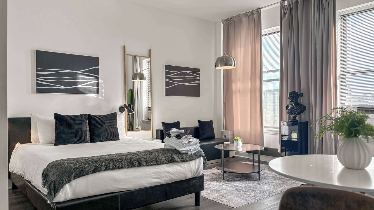 Photo of Bedroom in East Hyde Park