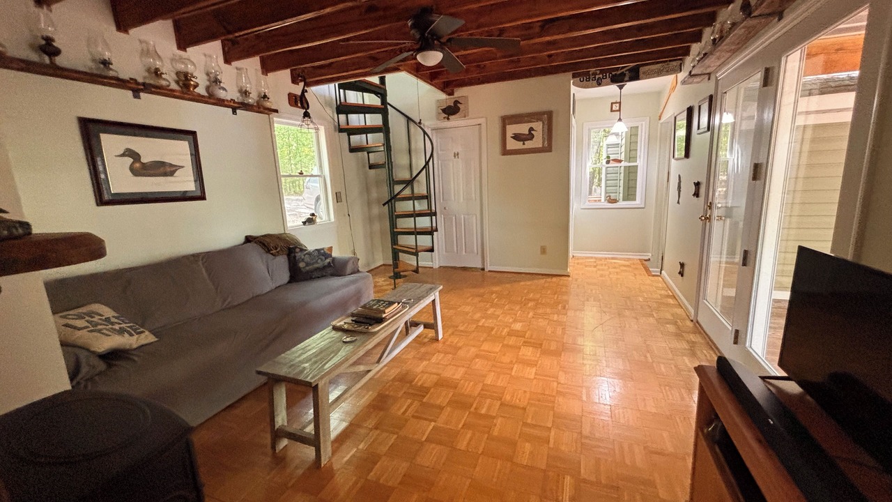 Photo of Livingroom in Gumberry