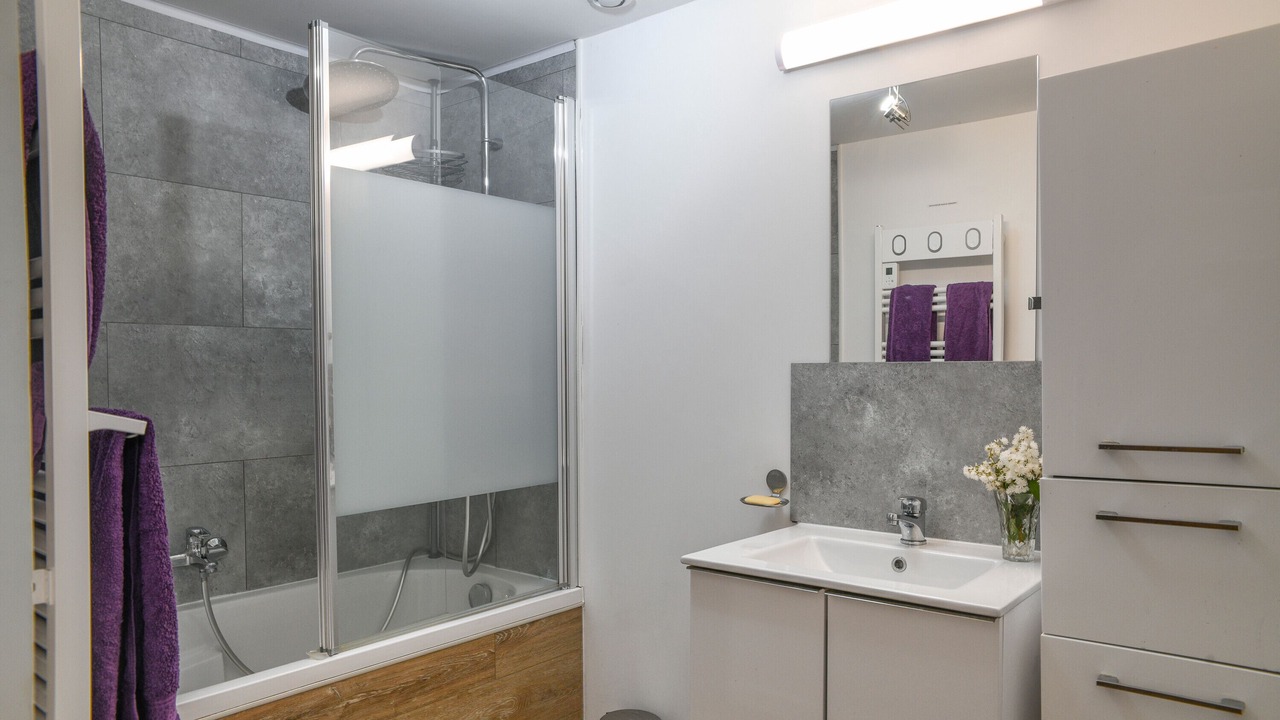 Photo of Bathroom in Saint-Beron