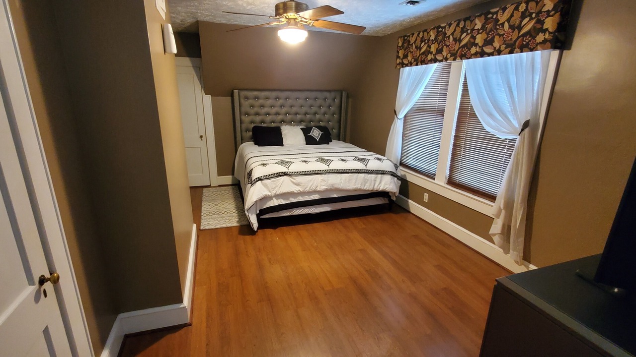 Photo of Bedroom in Lumberton