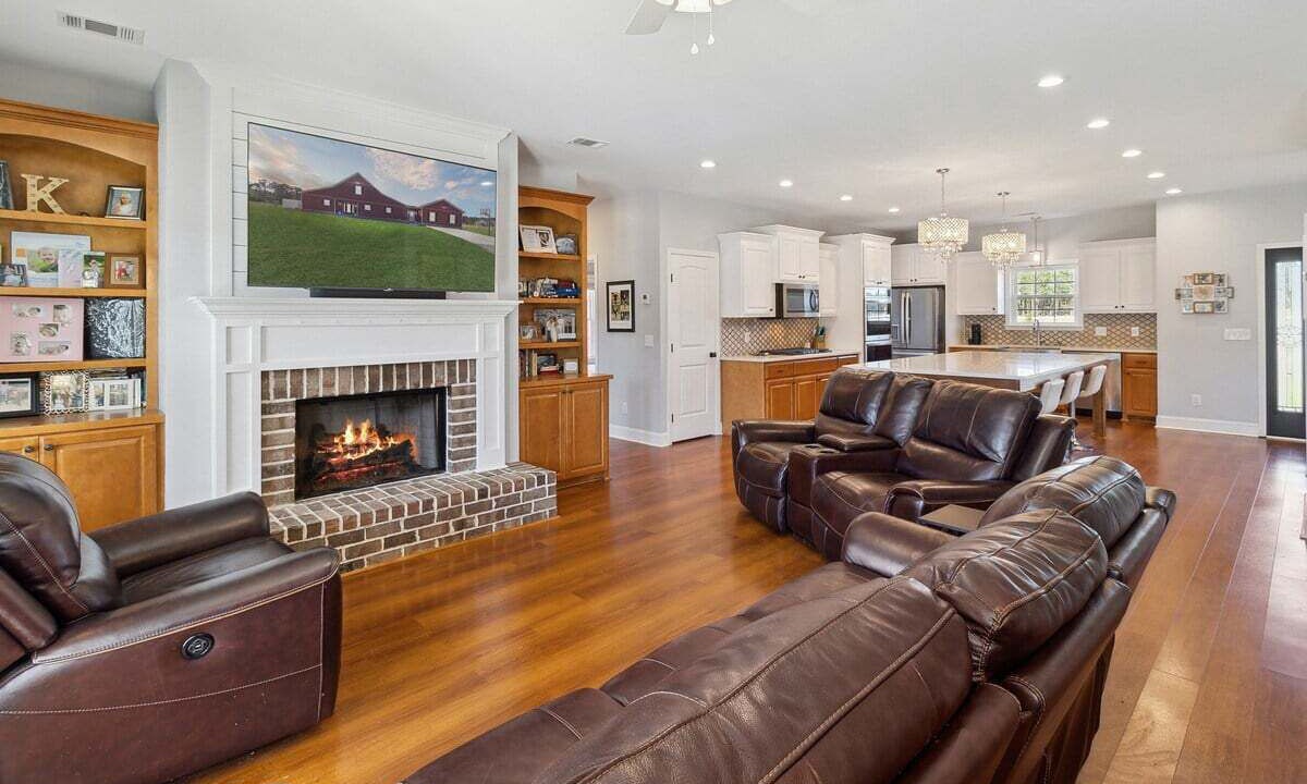 Photo of Livingroom in Eden