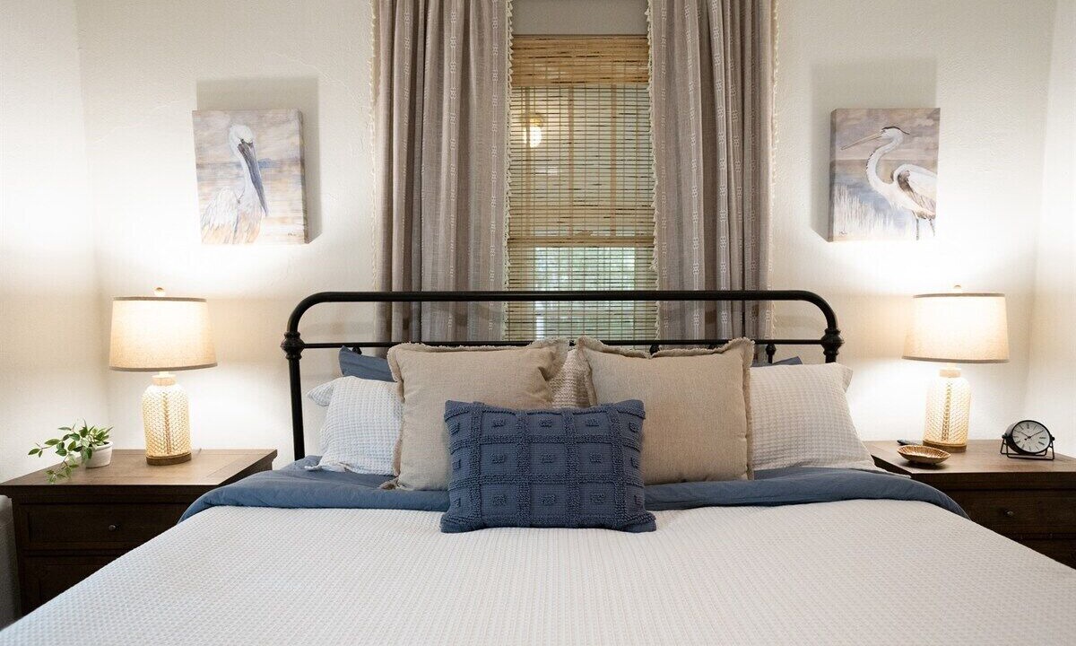 Photo of Bedroom in Midtown