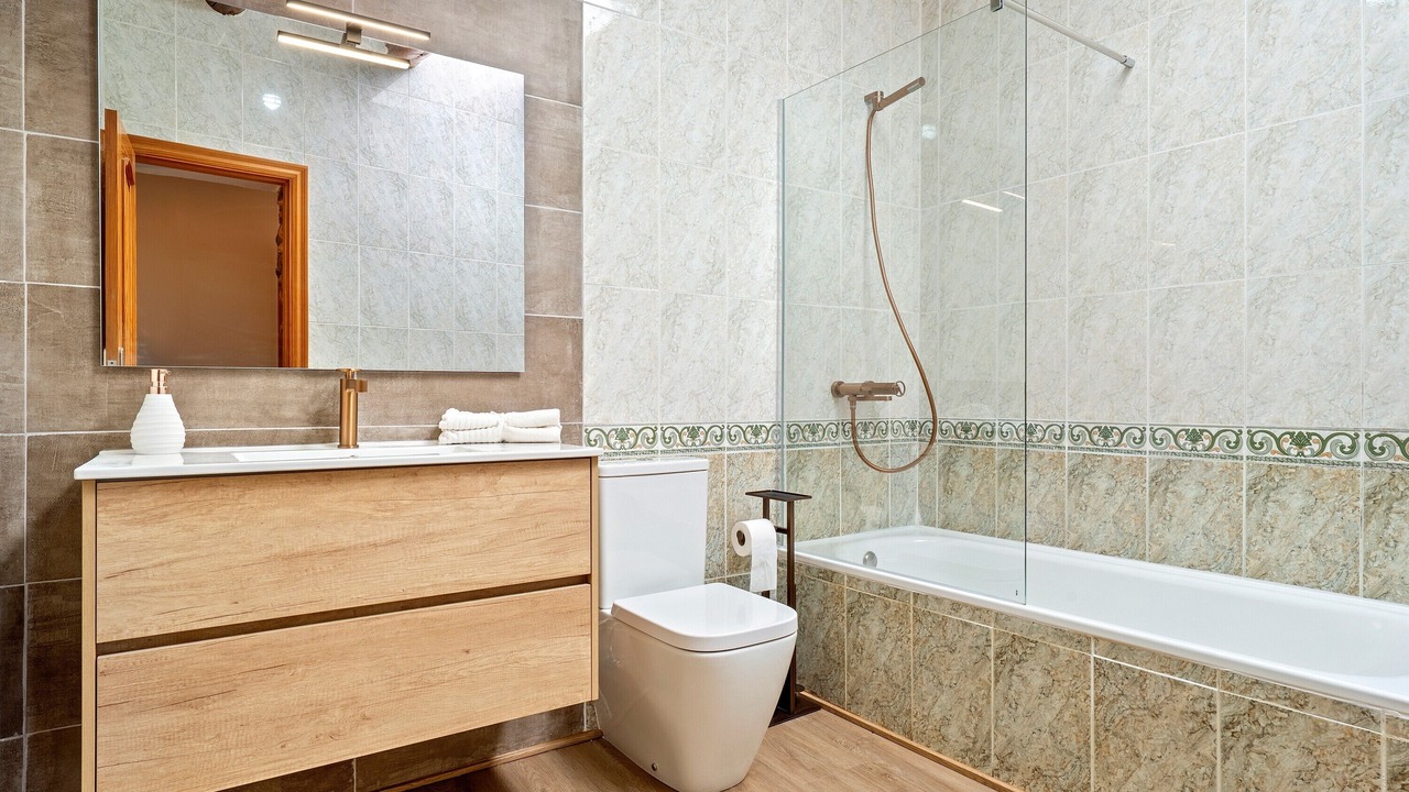 Photo of Bathroom in Castellet i la Gornal