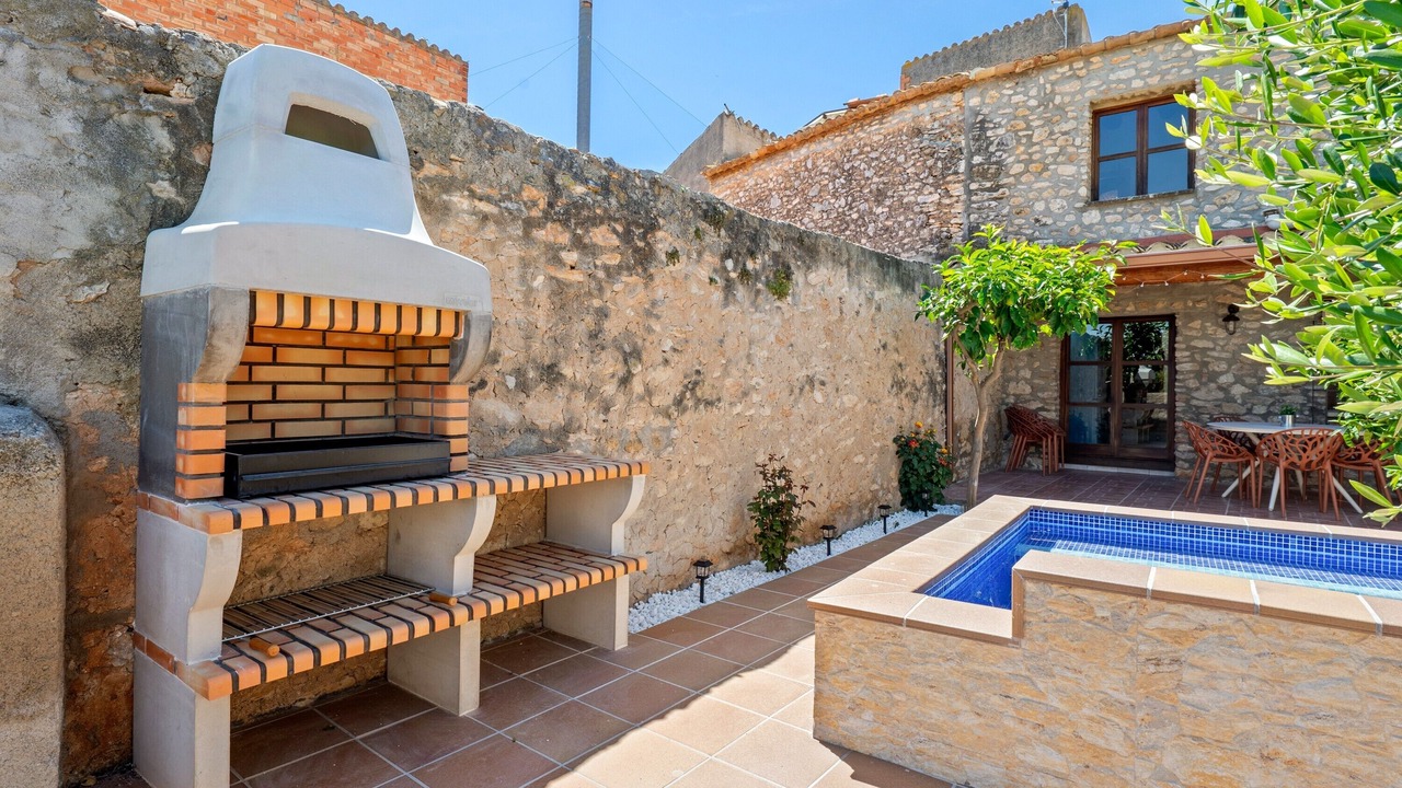 Photo of Outdoor in Castellet i la Gornal