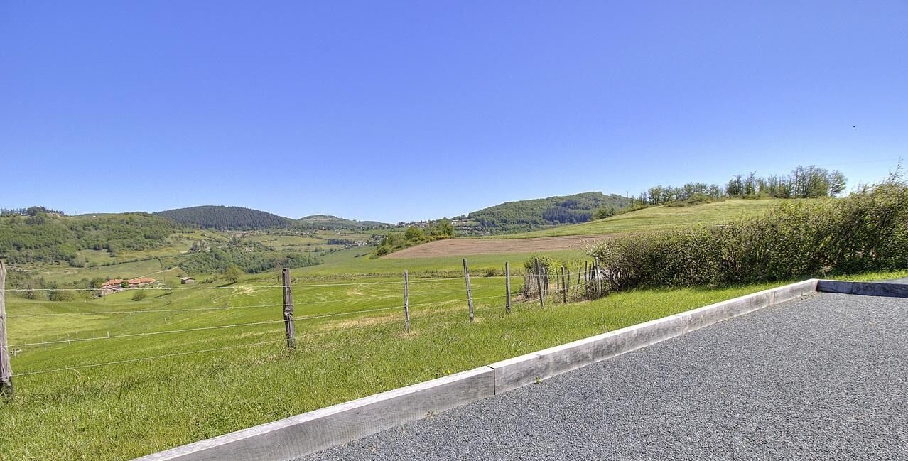 Photo of Outdoor in Thurins