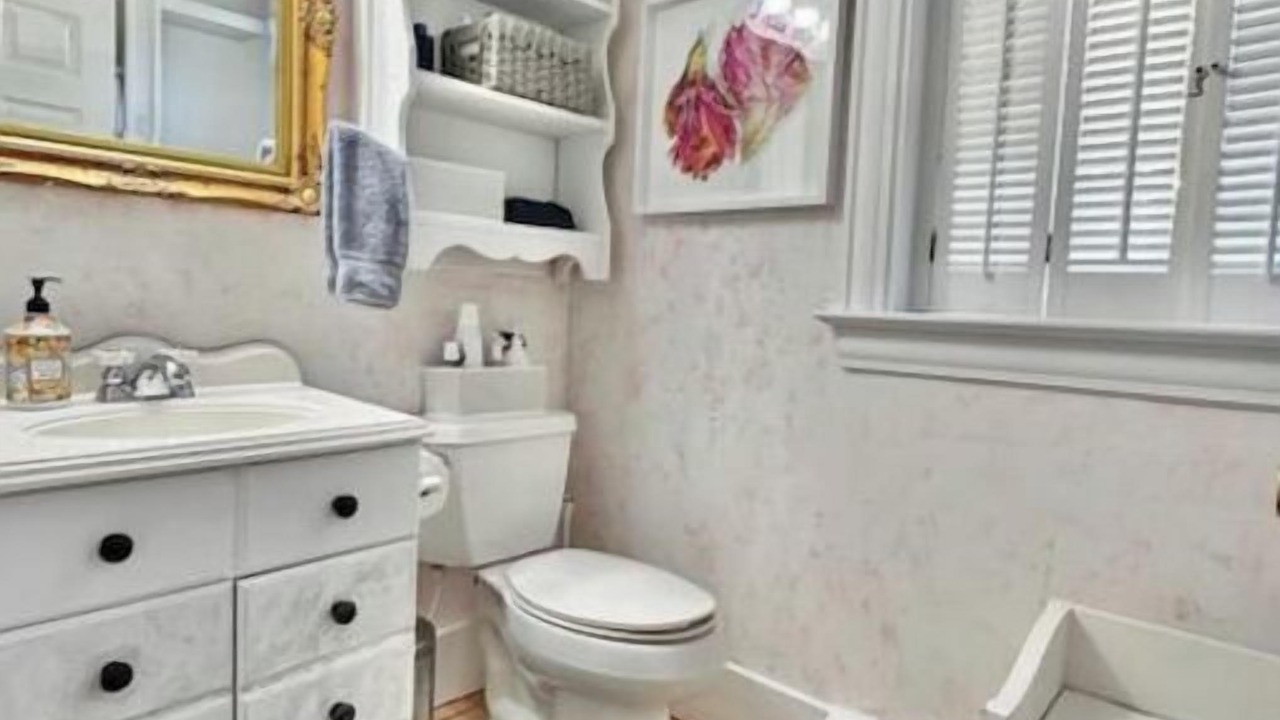 Photo of Bathroom in North Sea