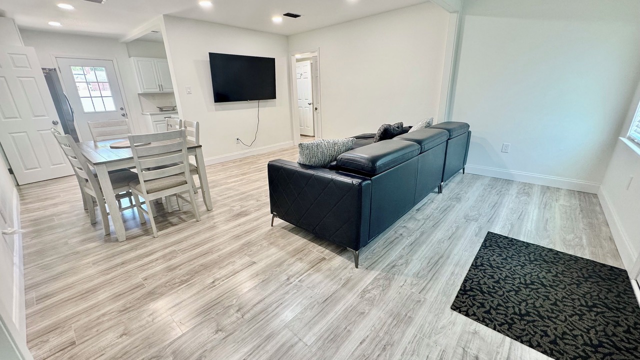 Photo of Livingroom in Arlington