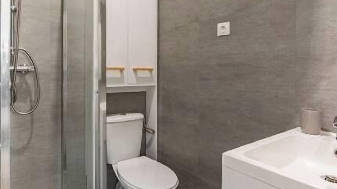 Photo of Bathroom in Lormont