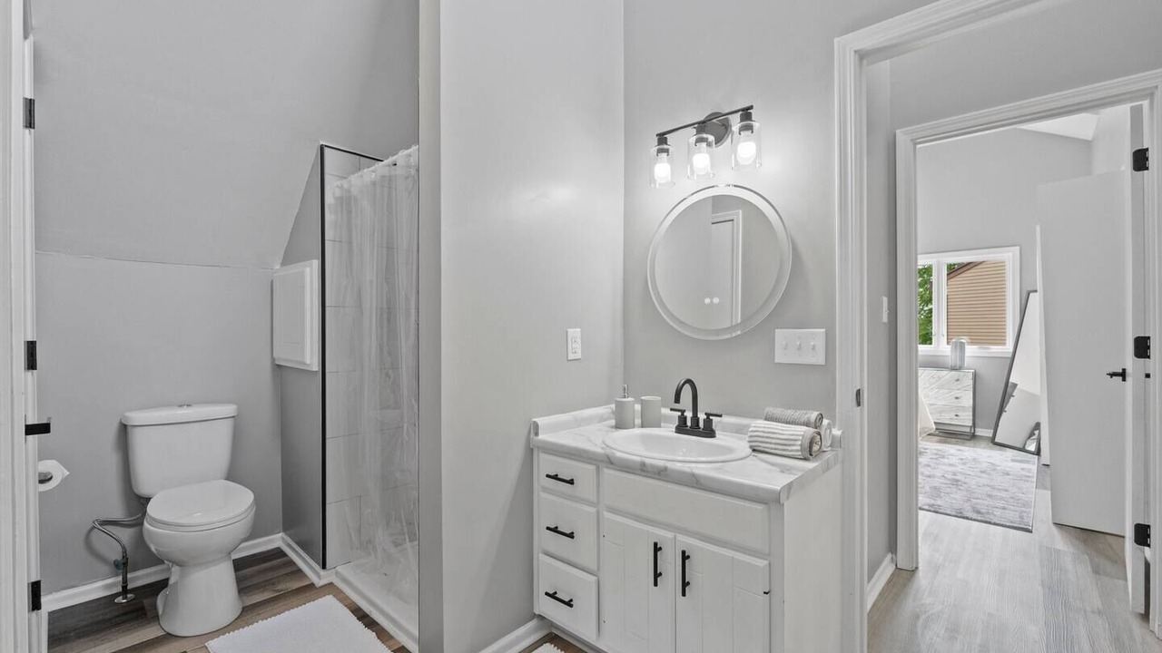 Photo of Bathroom in Saint Marys  Allen County