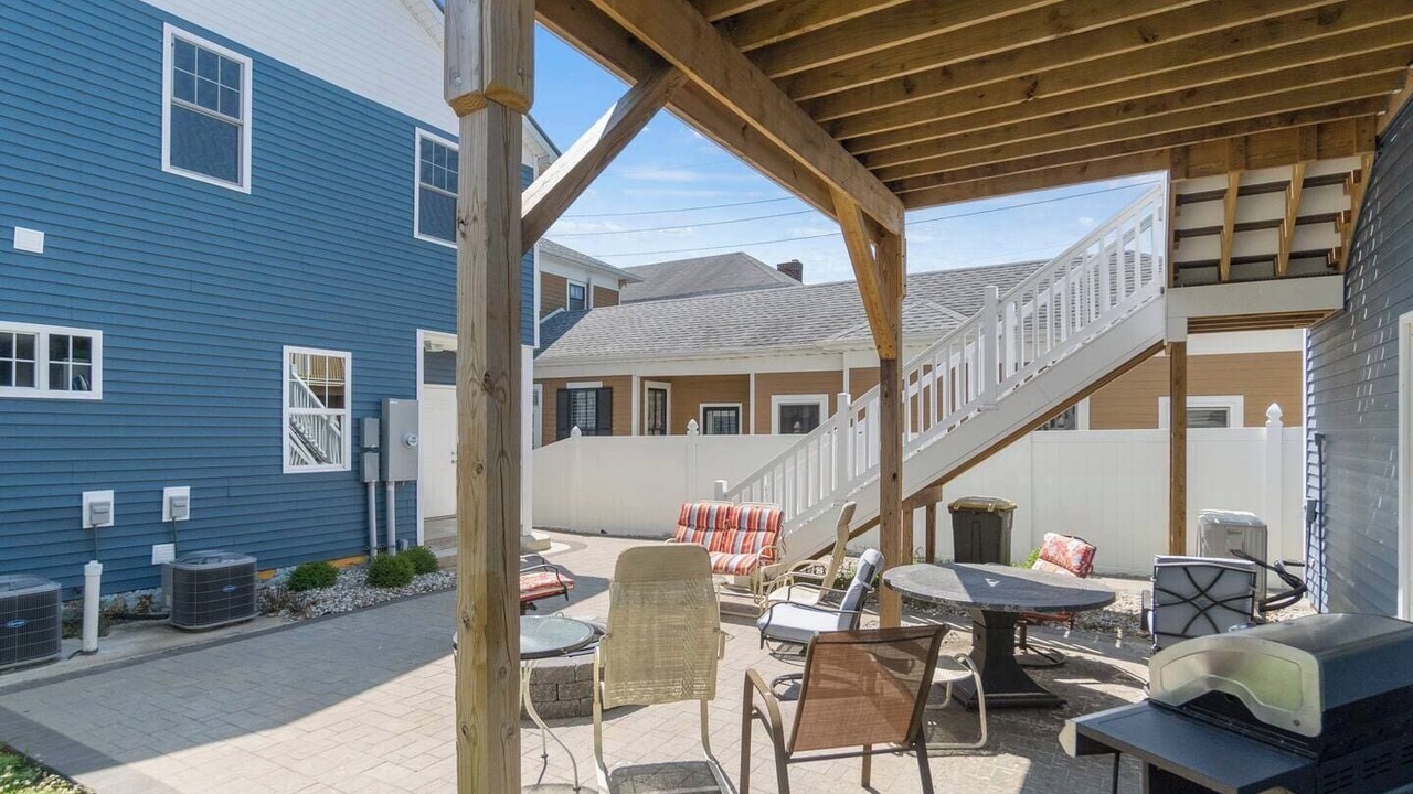 Photo of Outdoor in West Central