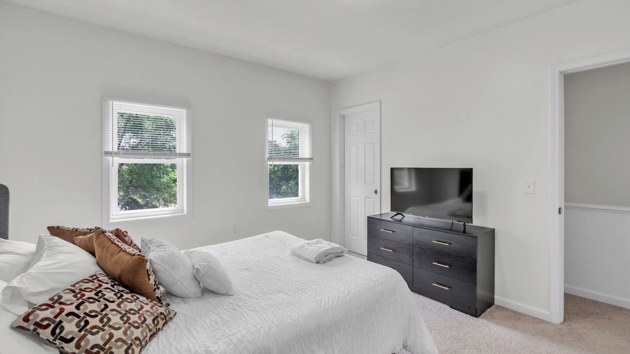 Photo of Bedroom in West Central