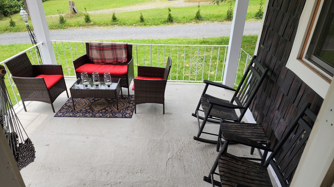 Photo of Patio Balcony in Pine Bush