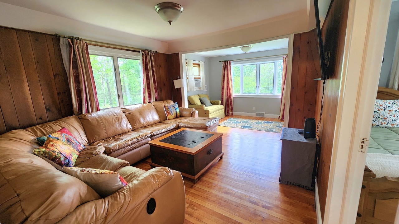 Photo of Livingroom in Pine Bush