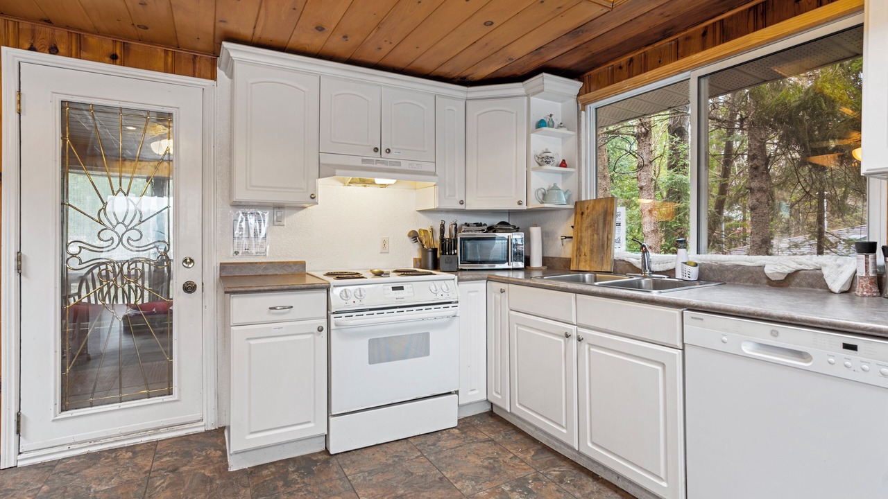 Photo of Kitchen in Minden Hills
