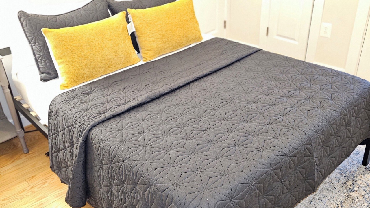 Photo of Bedroom in Cardozo