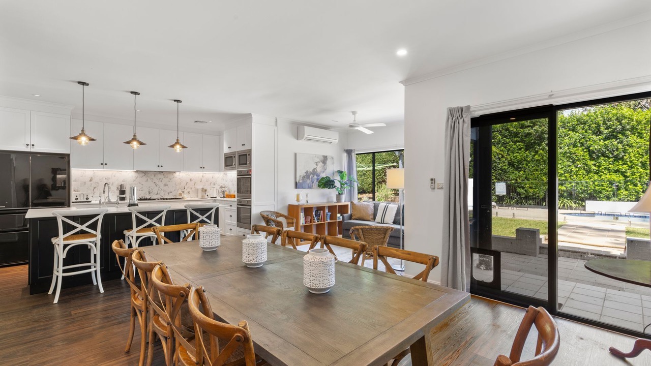 Photo of Others in Berry