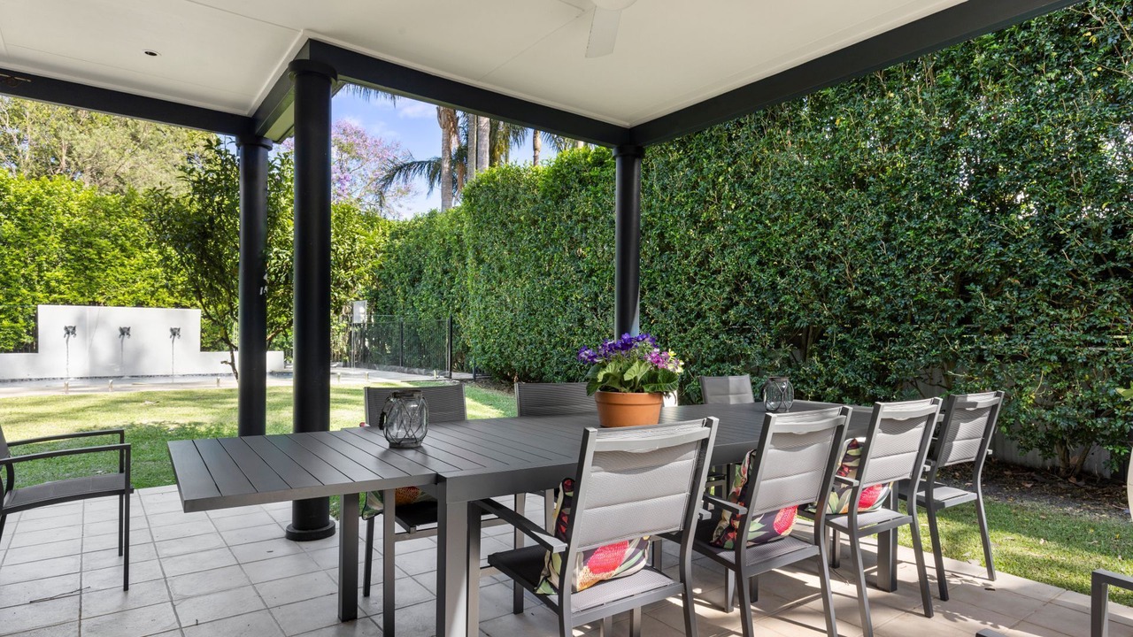 Photo of Outdoor in Berry