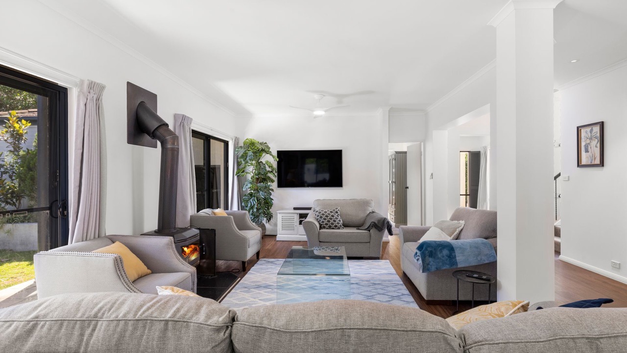 Photo of Livingroom in Berry