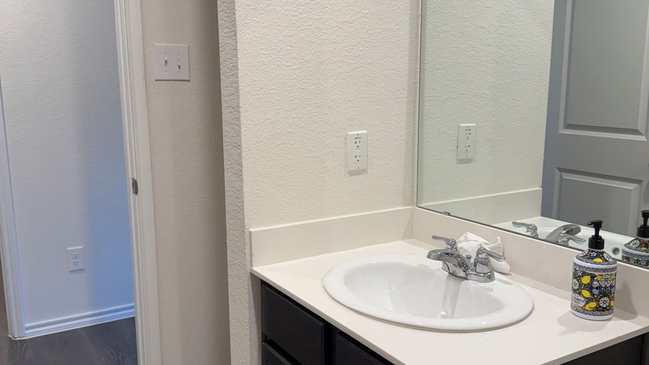Photo of Bathroom in Anna