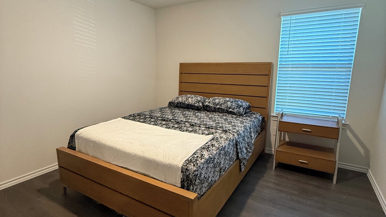 Photo of Bedroom in Anna