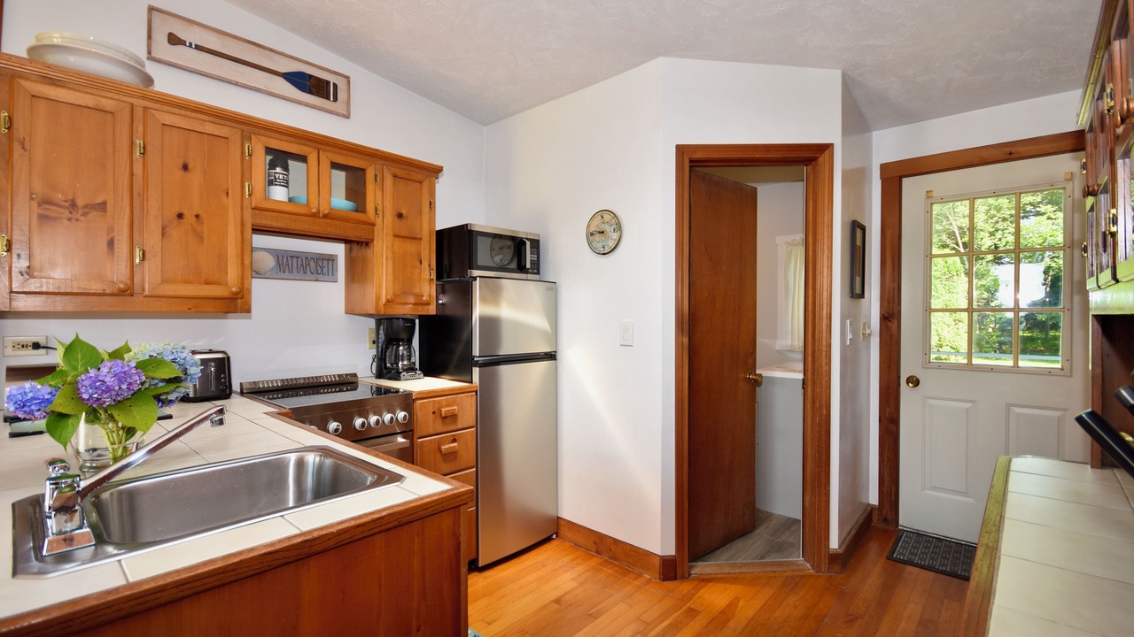 Photo of Kitchen in Mattapoisett Center