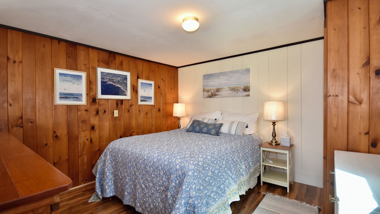 Photo of Bedroom in Mattapoisett Center