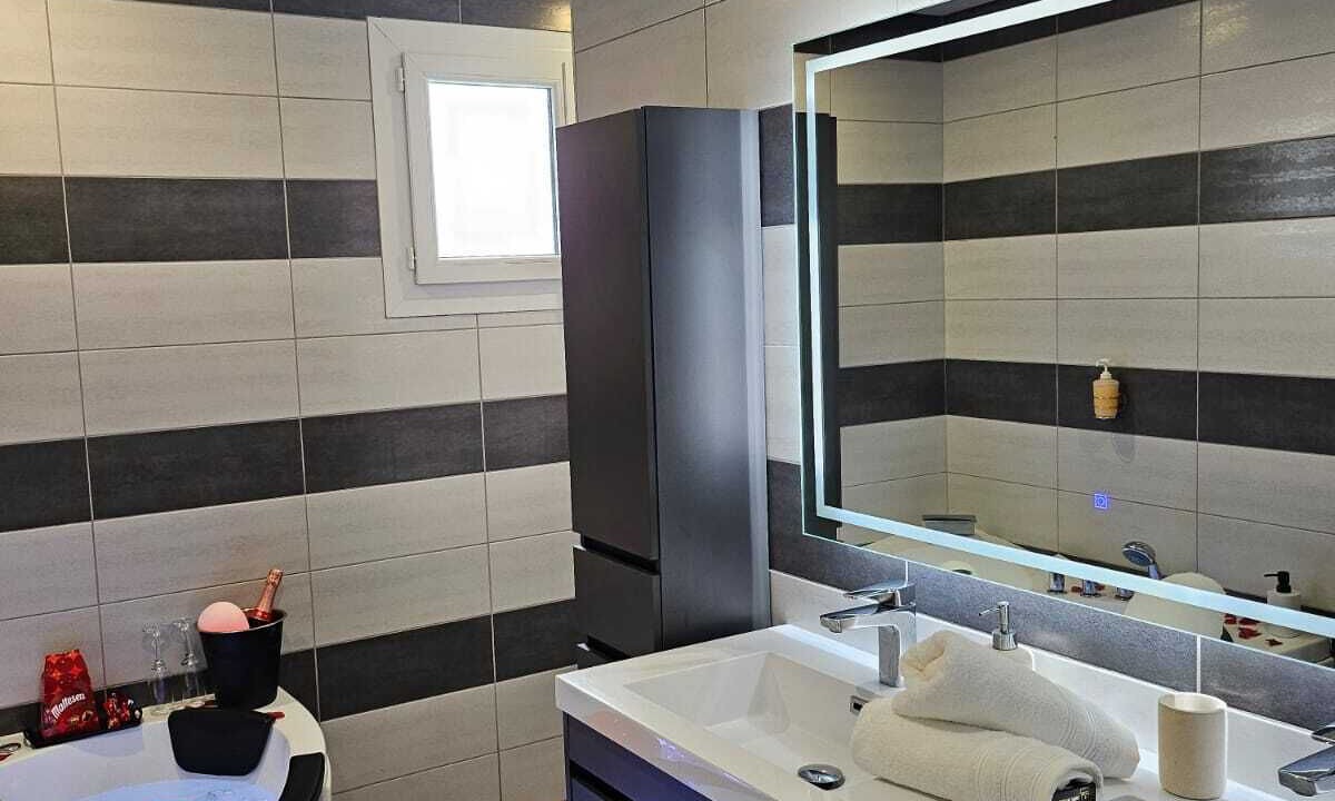 Photo of Bathroom in Cornebarrieu