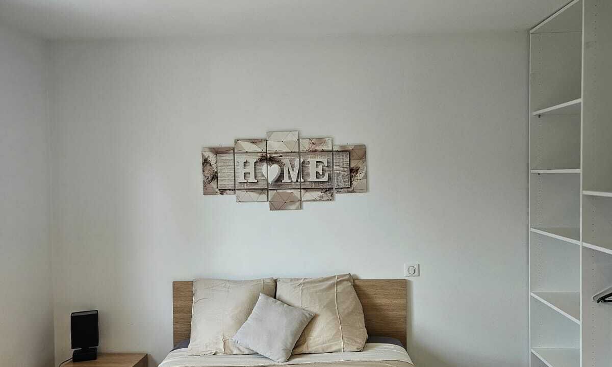 Photo of Bedroom in Cornebarrieu