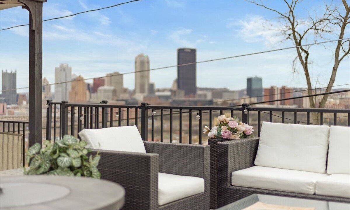 Photo of Outdoor in South Side Slopes