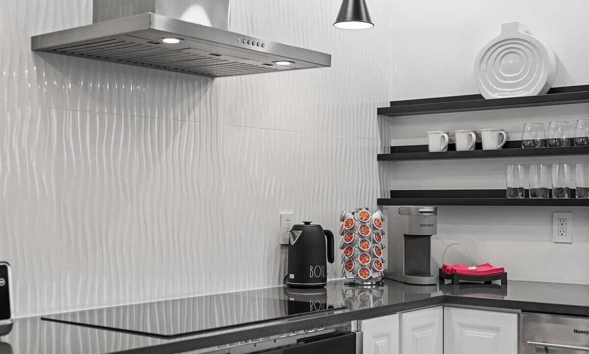 Photo of Kitchen in South Side Slopes